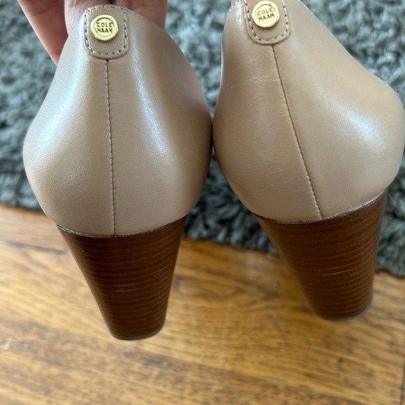 Cole Haan Women's The GO-to Wedge Heel Pump  Nude Beige Size 9.5 - Picture 8 of 14